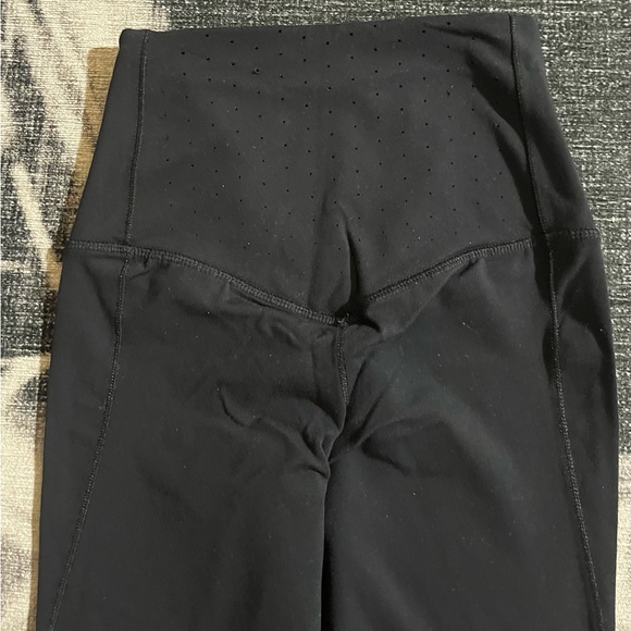 Nike Black Leggings Athletic Stretchy Bottoms - Picture 4 of 4